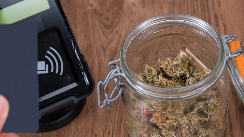 Benefits of having a medical marijuana card