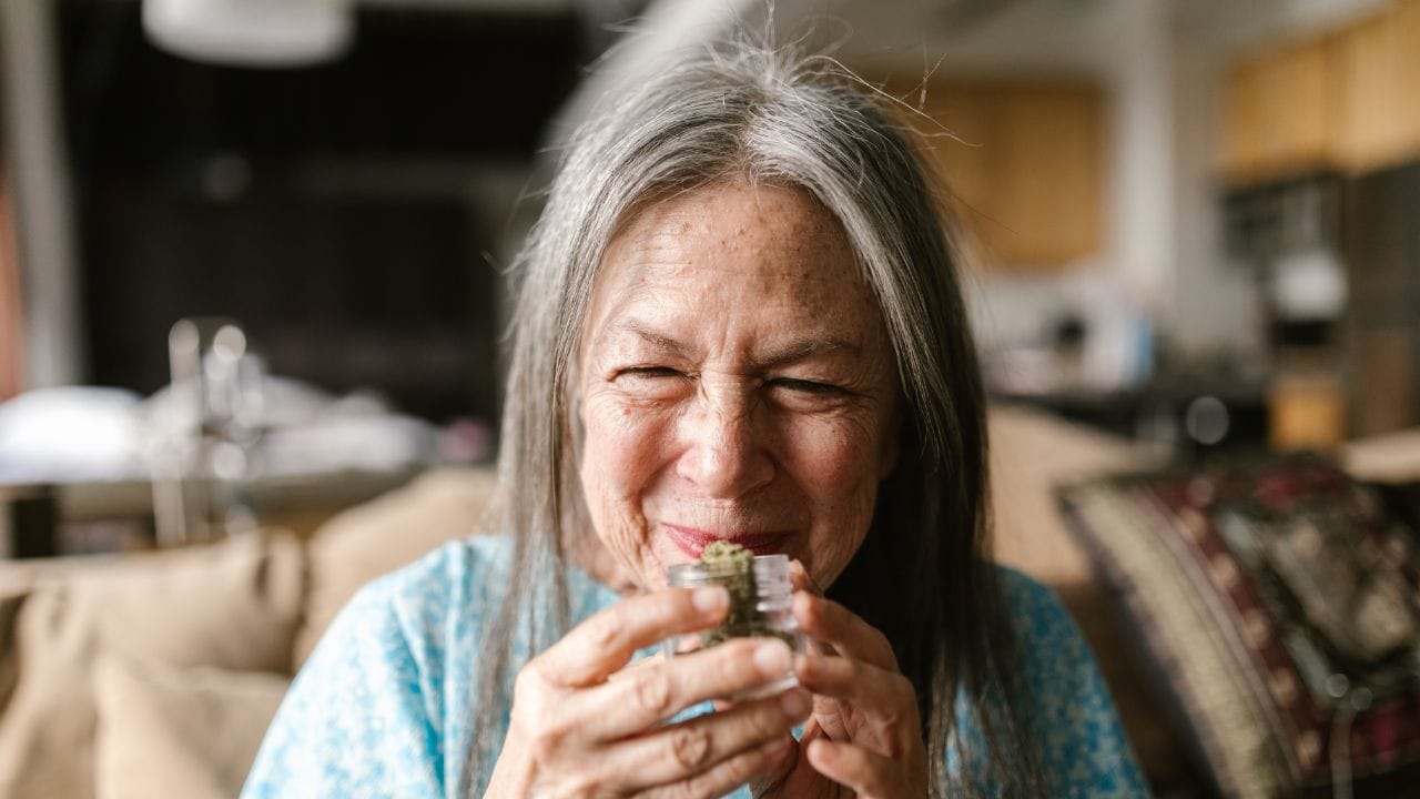 Medical Marijuana for Seniors in Massachusetts: Benefits and Considerations